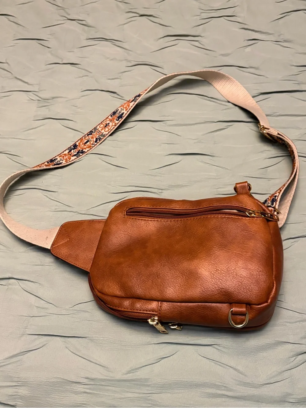 Quilted Tan Crossbody Bag and Wallet Set with Patterned Strap - Unknown Brand
